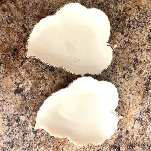 Vintage 1992 Lenox Leaf Made in Taiwan Plates Decorate Gold Plated Trim - Picture 1 of 3